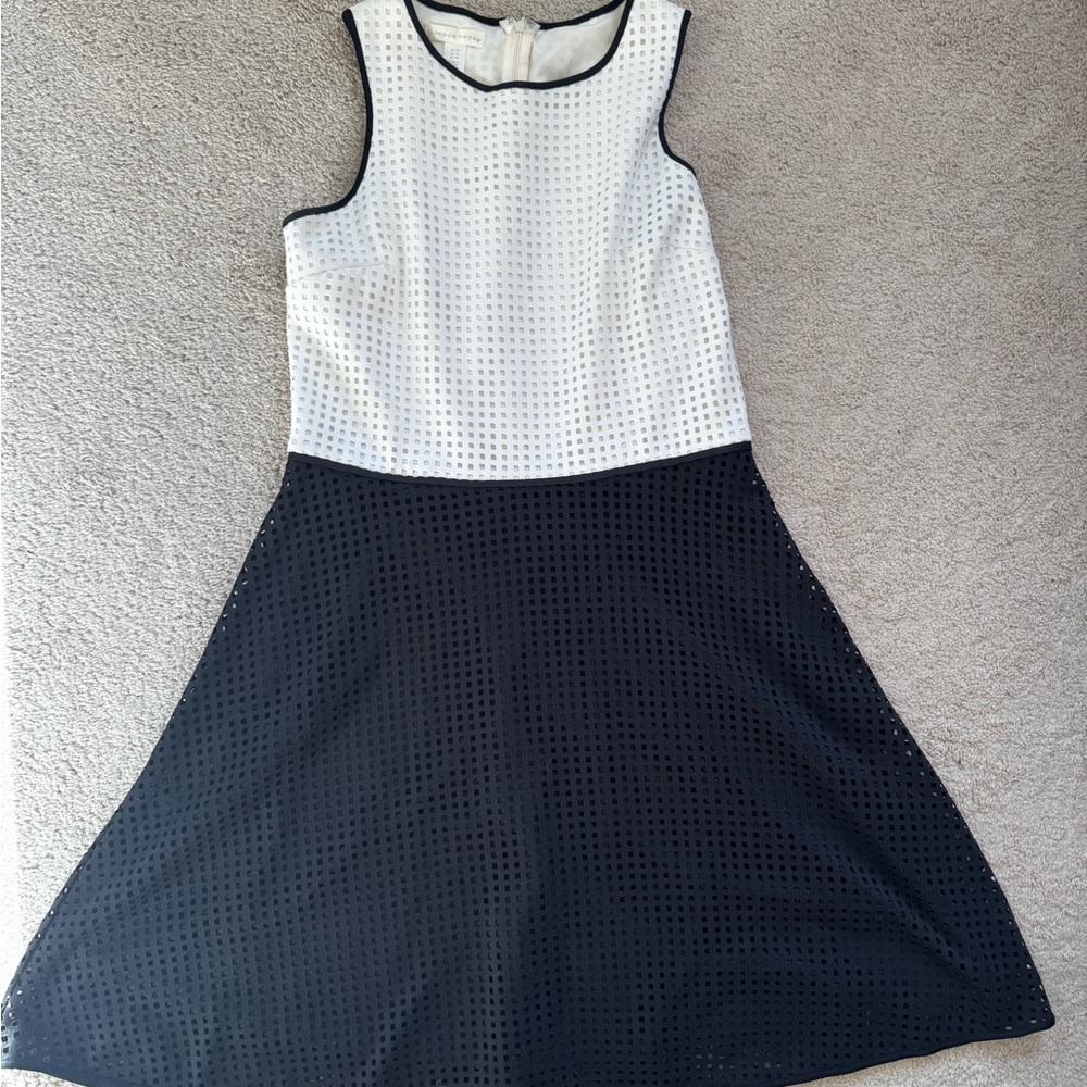 London Times Black and White Midi Dress